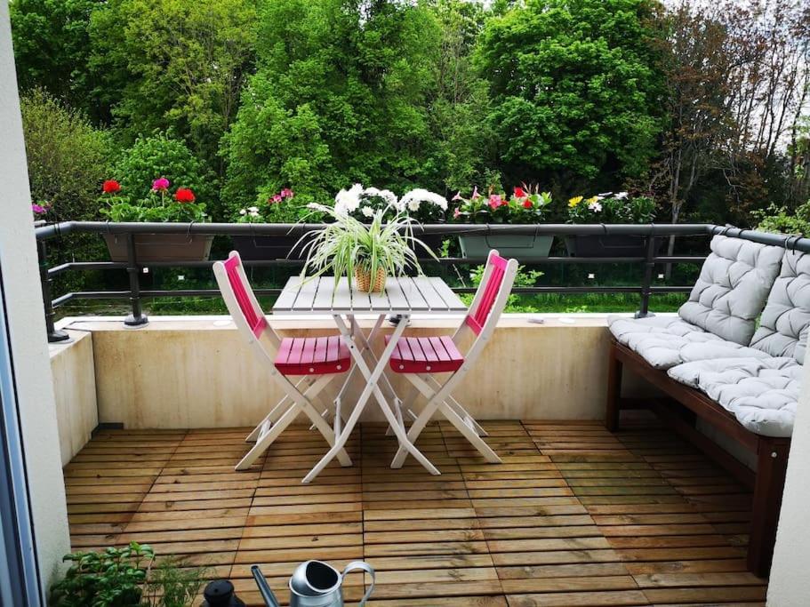 Appartement Centre Avec Balcon Parking Prive أورلييو المظهر الخارجي الصورة