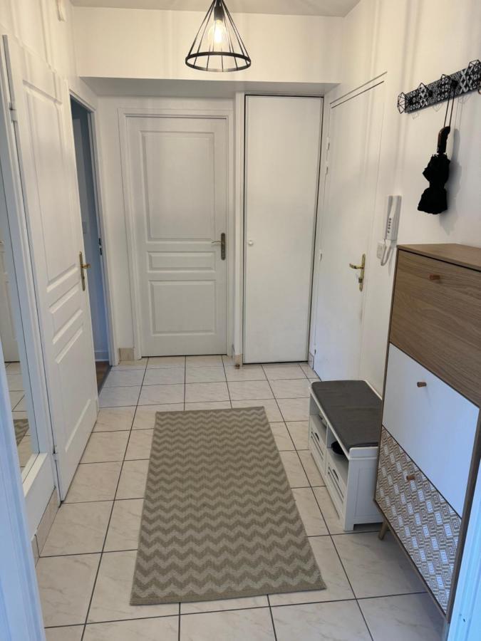 Appartement Centre Avec Balcon Parking Prive أورلييو المظهر الخارجي الصورة